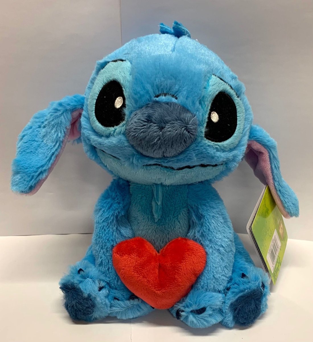   - Stitch knuffel - 22 cm - Pluche - Lilo & Stitch - Stitch met Hart