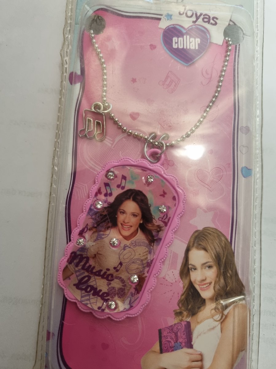 Ketting   Violetta