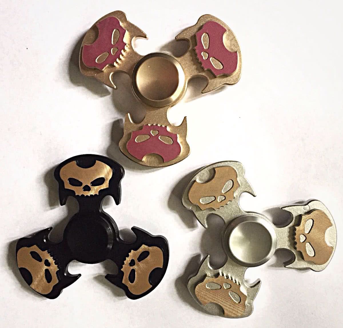 Skull Fidget Spinner R188 ( Zwart+Goud+Zilver) 3 stuks