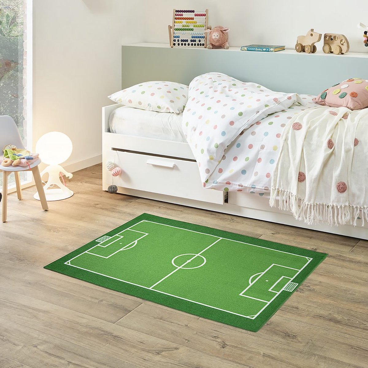 Fabriq Anti-Slip speeltapijt Voetbalveld, Kindertapijt voor Slaapkamer, Kinderkamer & Speelkamer, Jongen & Meisje, 30°C Wasbaar, 95x133cm, Football Field