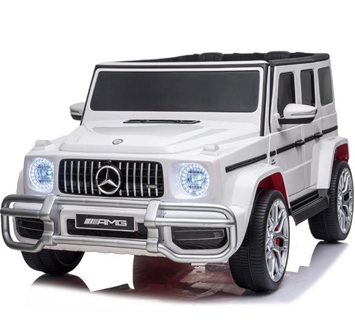 Mercedes-Benz G63 AMG 12V - Elektrische Kinderauto 2 persoons - Lerenzitje - Rubberen Banden - Bluetooth en Afstandsbediening (Wit)