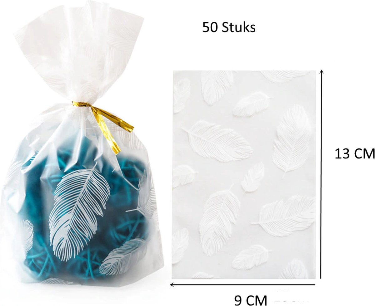 FISKA - 50 x Kleine Uitdeelzakjes Wit Veer - Uitdeelcadeau - Transparante Zakjes - Plastic Zakjes - Traktatie Zakjes - Snoepzakjes