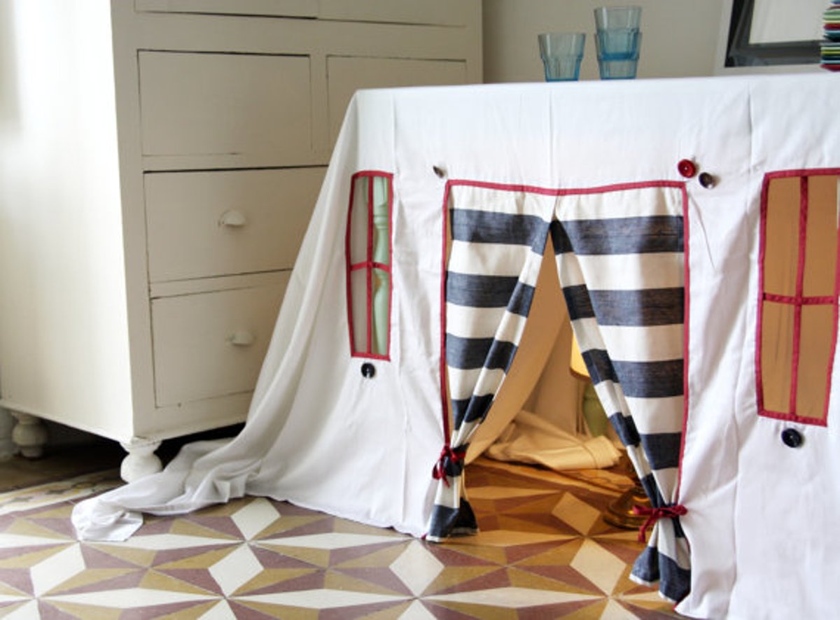 Tafeltent – Speeltent –kinder Tent – Tafelkleed – Tent tafel – handgemaakt – 220cm x 300cm – Striped Spring