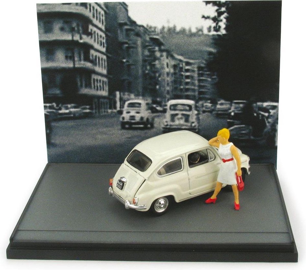 Fiat 600D Multipla 1958 + Figurine Prostituta