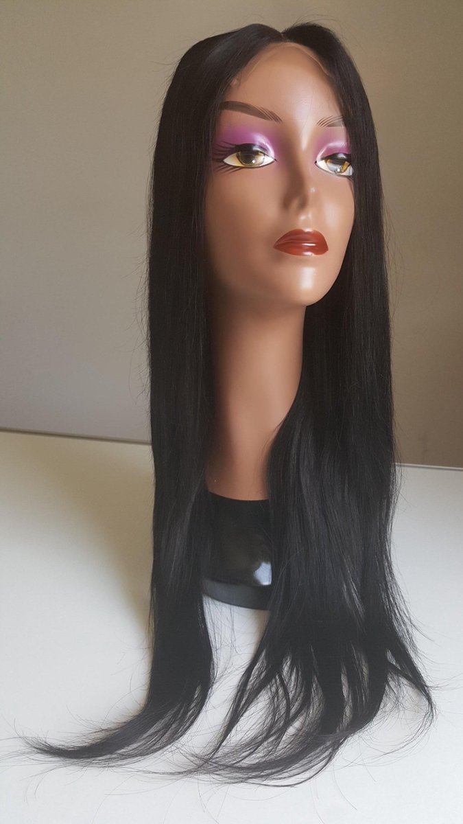 Braziliaanse Remy pruik 24 inch - zwarte rechte haren - Braziliaanse haren - Braziliaanse pruik - real human hair - echte menselijke haren - 4x4 lace closure pruik - 180% dichtheid