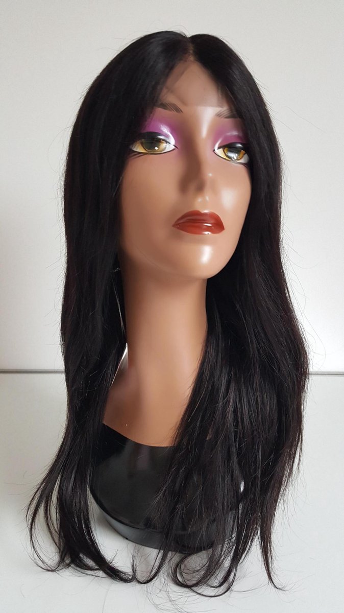 Braziliaanse pruik 18 inch - Braziliaanse haren - real human hair - donkerbruine rechte pruik - Braziliaanse pruik - echte menselijke haren - lijmloze lace front pruik