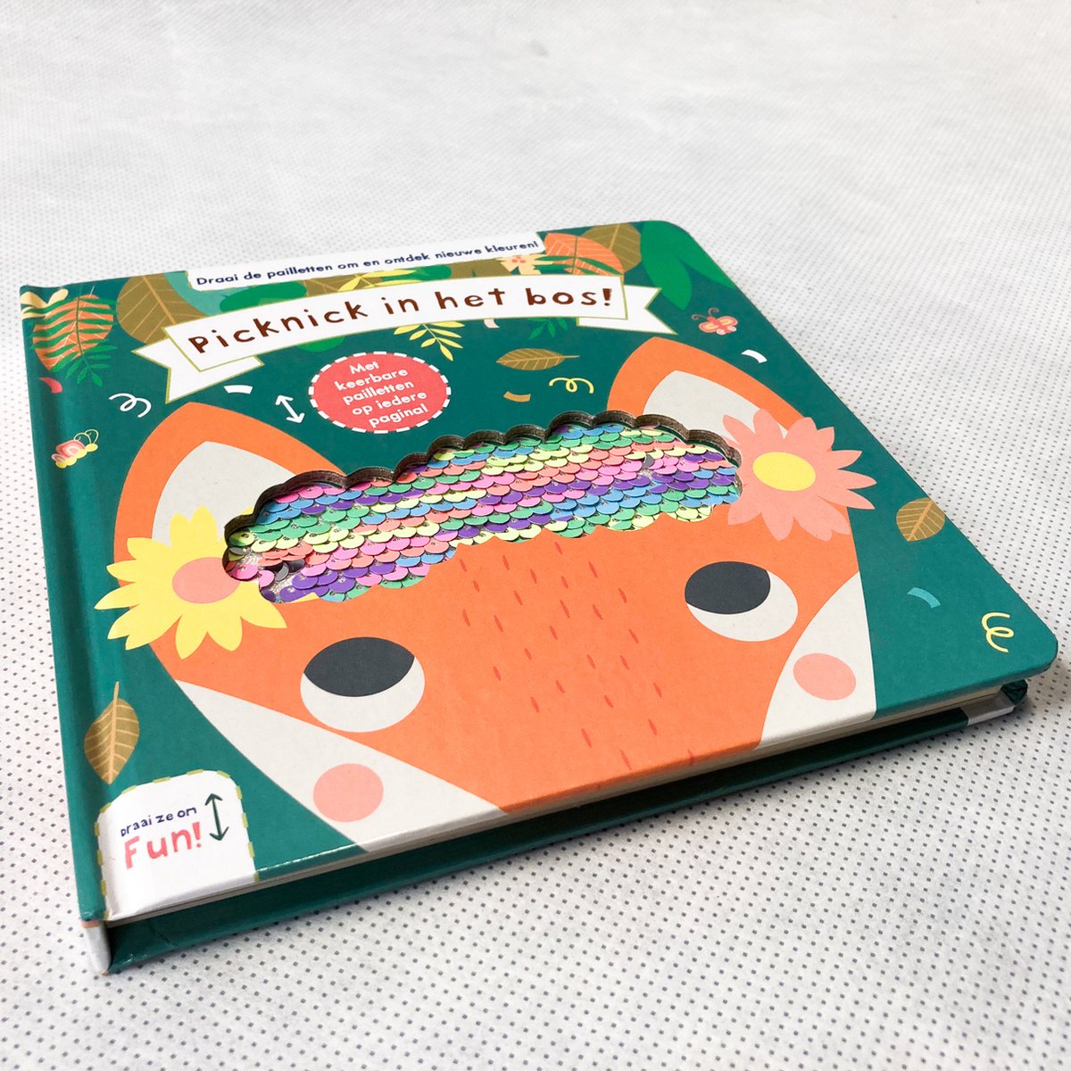 Leesboekje - picknick in het bos - met keerbare pailletten op iedere pagina