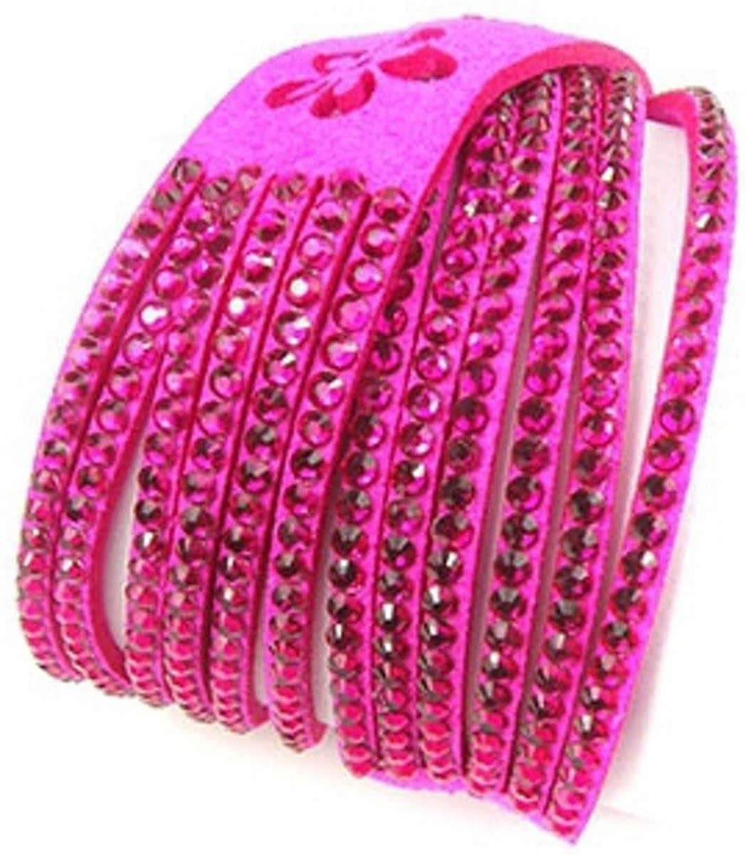 Fuchsia armband met steentjes