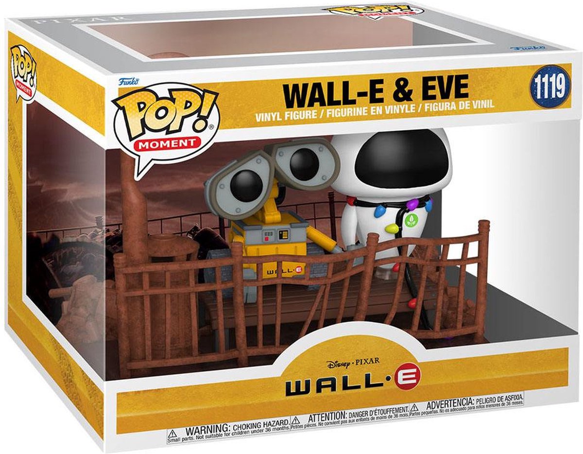 Wall-E and Eve -   Movie Moment - Wall-E