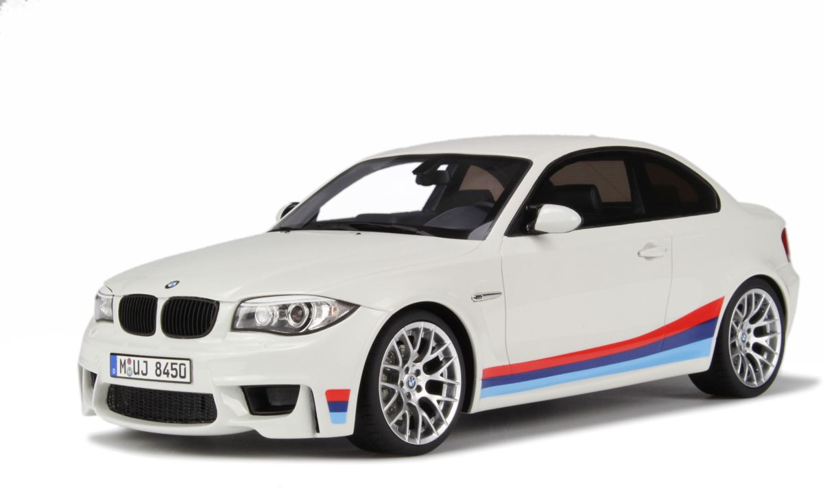 BMW 1 Serie M Coupe E82 Motorsport Wit 1-18 GT Spirit Limited 1500 Pieces