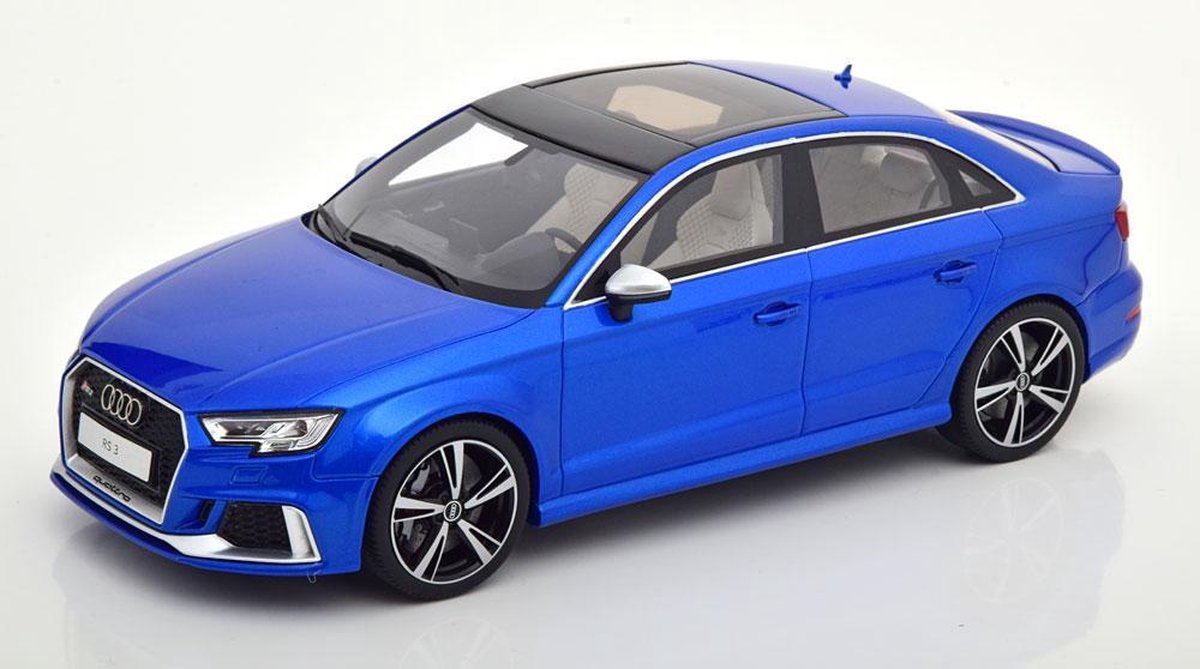 GT Spirit Audi RS3 Sedan 2017 Blauw 1:18