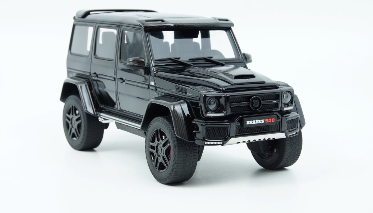 GT Spirit Brabus G500 4X4 2015 Zwart 1:18 Resin