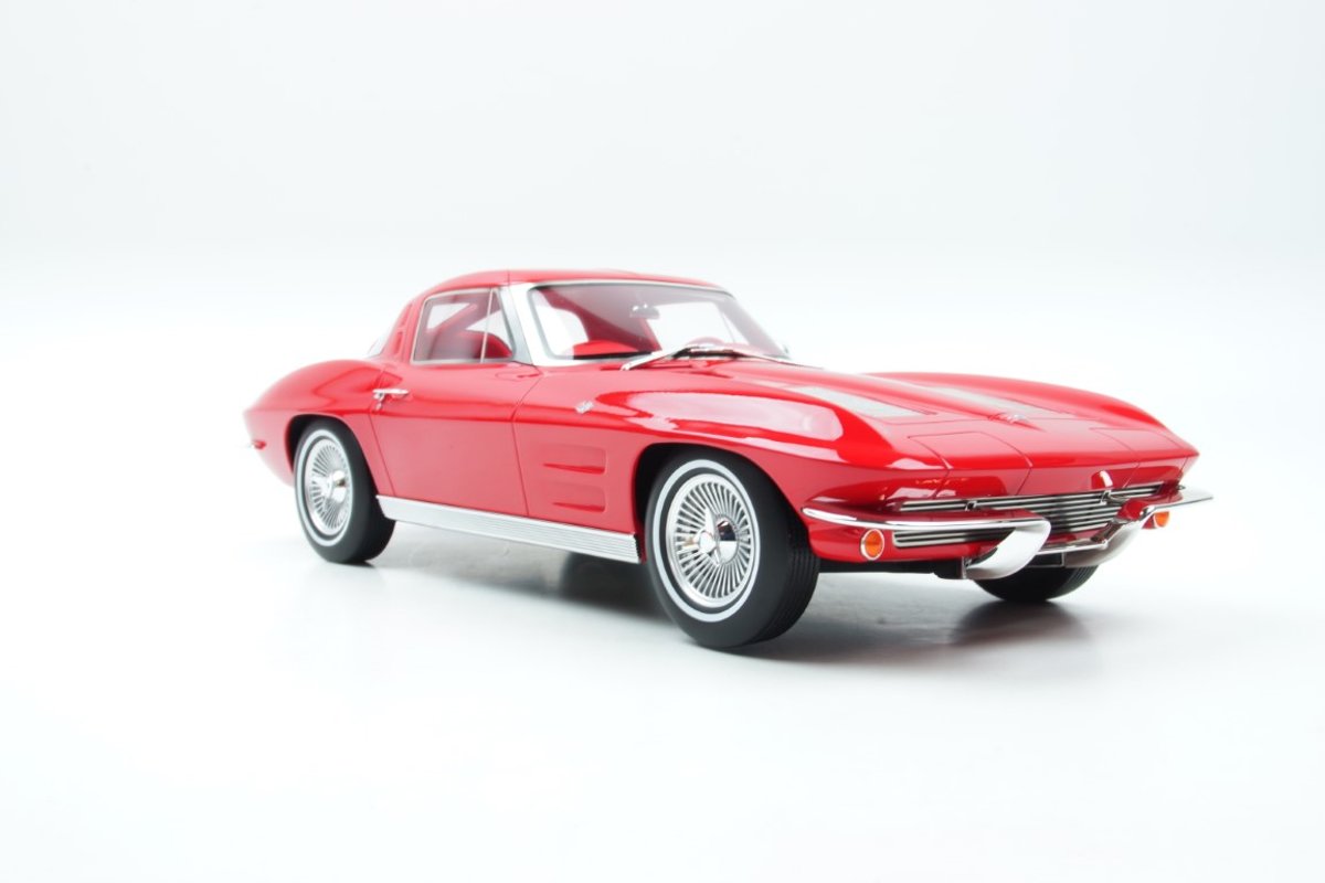 GT Spirit Chevrolet Corvette Coupe Split Window 1963 Rood 1:12