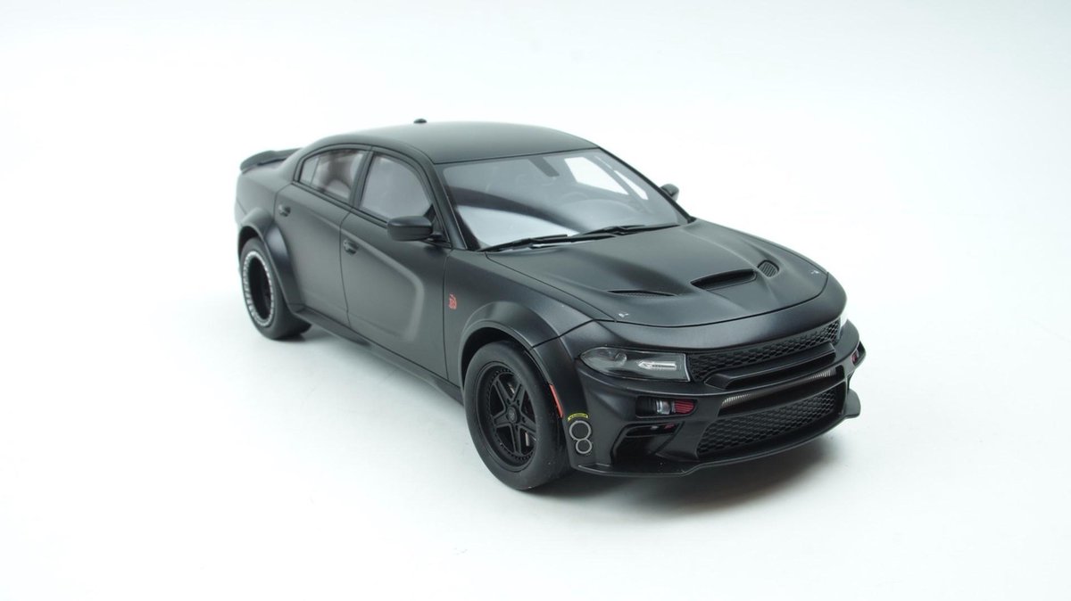 GT Spirit Dodge Charger SRT Hellcat Widebody Speedkore 2020 Mat Zwart 1:18