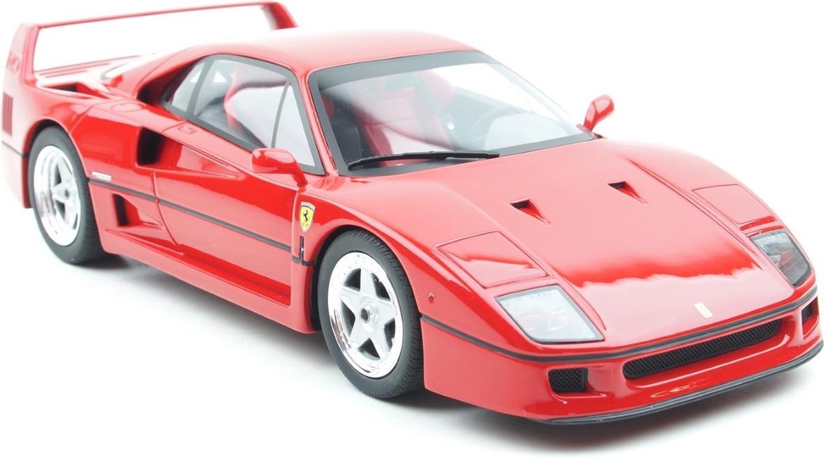 GT Spirit Ferrari F40 1984 Rood 1:18