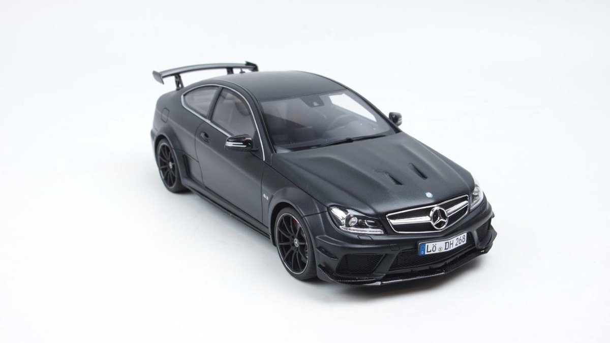 GT Spirit Mercedes-Benz C63 AMG W204 Black Series 1:18