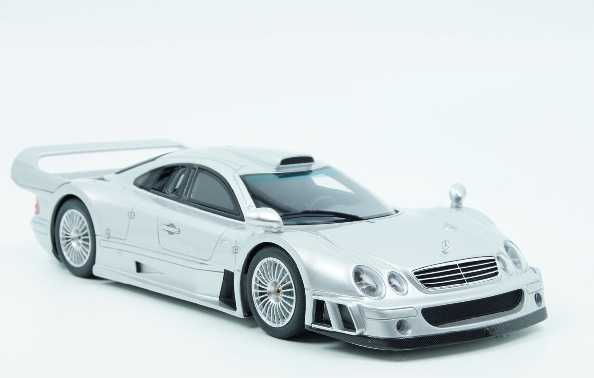 GT Spirit Mercedes-Benz CLK GTR Grijs 1:18