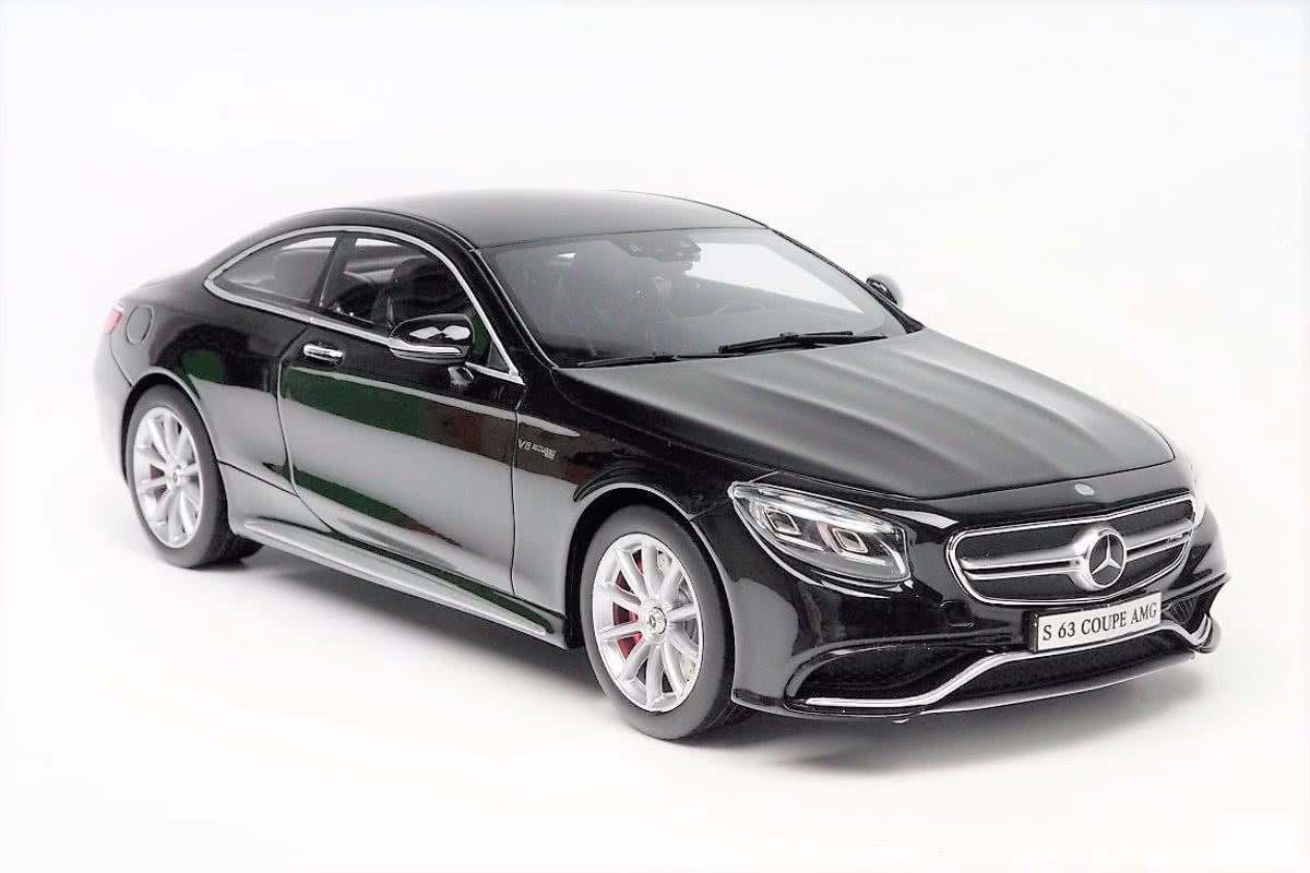 GT Spirit Mercedes-Benz S63 AMG Coupé 2015 Zwart 1:18