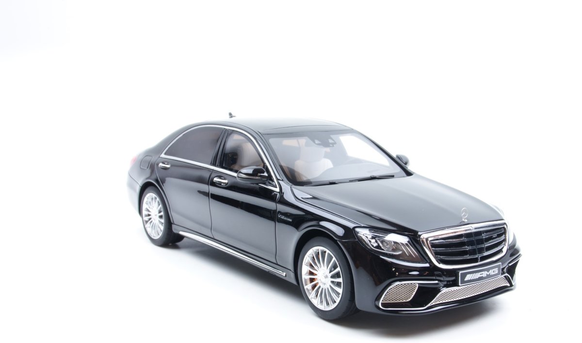 GT Spirit Mercedes S65 2017 Obsidian Zwart 1:18