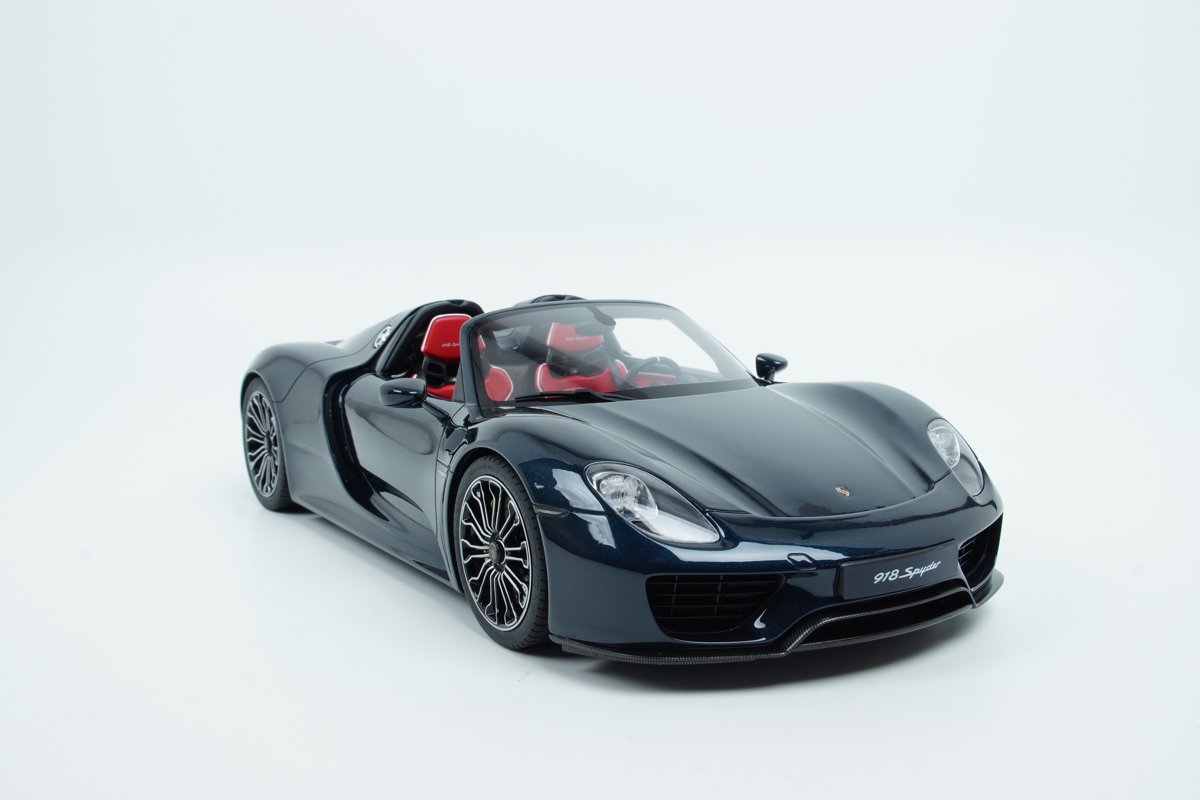 GT Spirit Porsche 918 Spyder Blauw 1/12