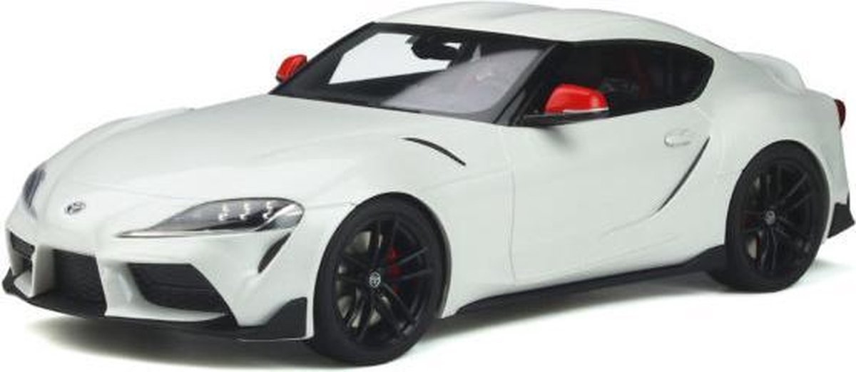 GT Spirit Toyota Supra GR Fuji Speedway Edition 2021 Wit 1:18