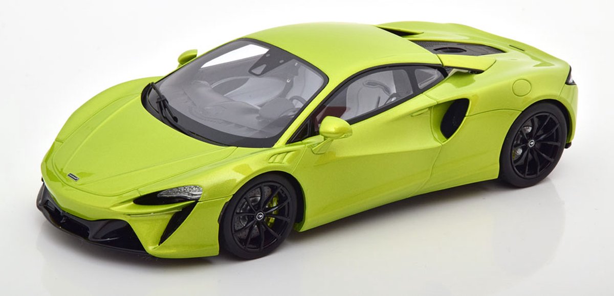 McLaren Artura green 2021 GT Spirit 1:18 . Limited 999 pcs