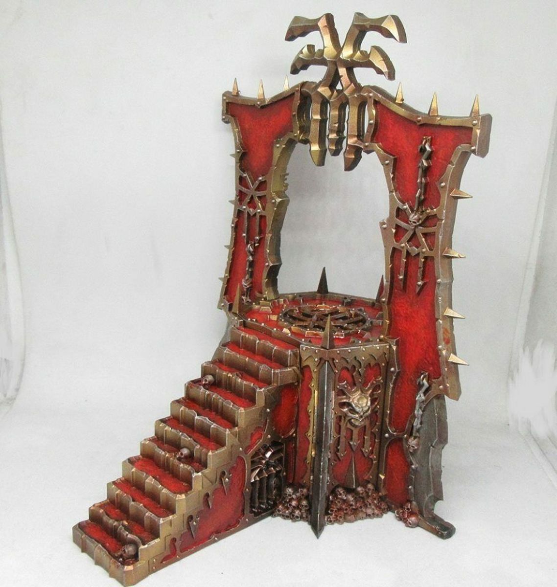 BLADES OF KHORNE: SKULL ALTAR