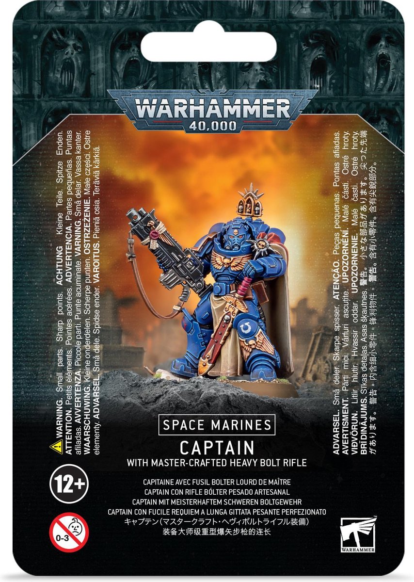 Space Marines Captain With Master-Crafted Bolt Rifle