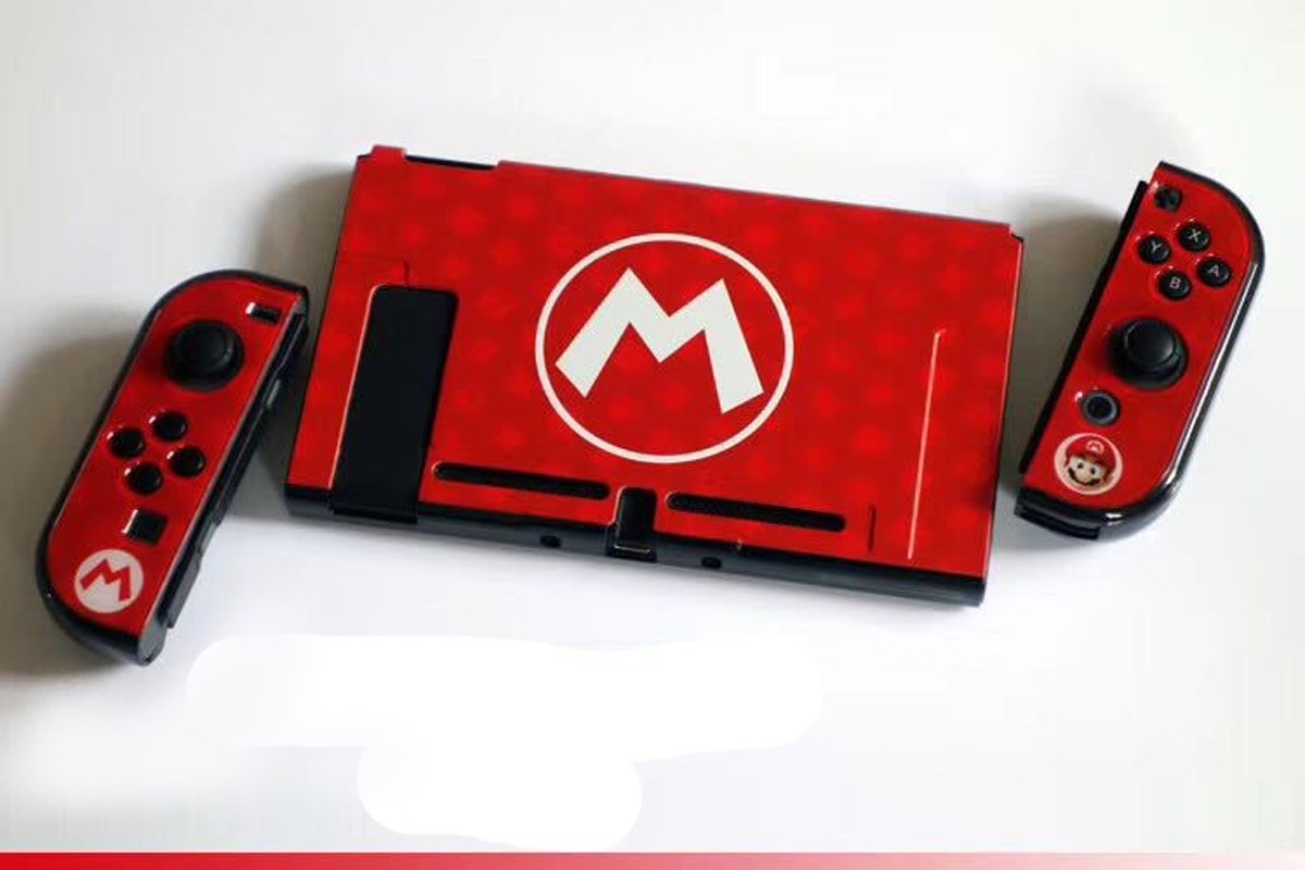 Hard back cover Nintendo Switch Red Mario logo