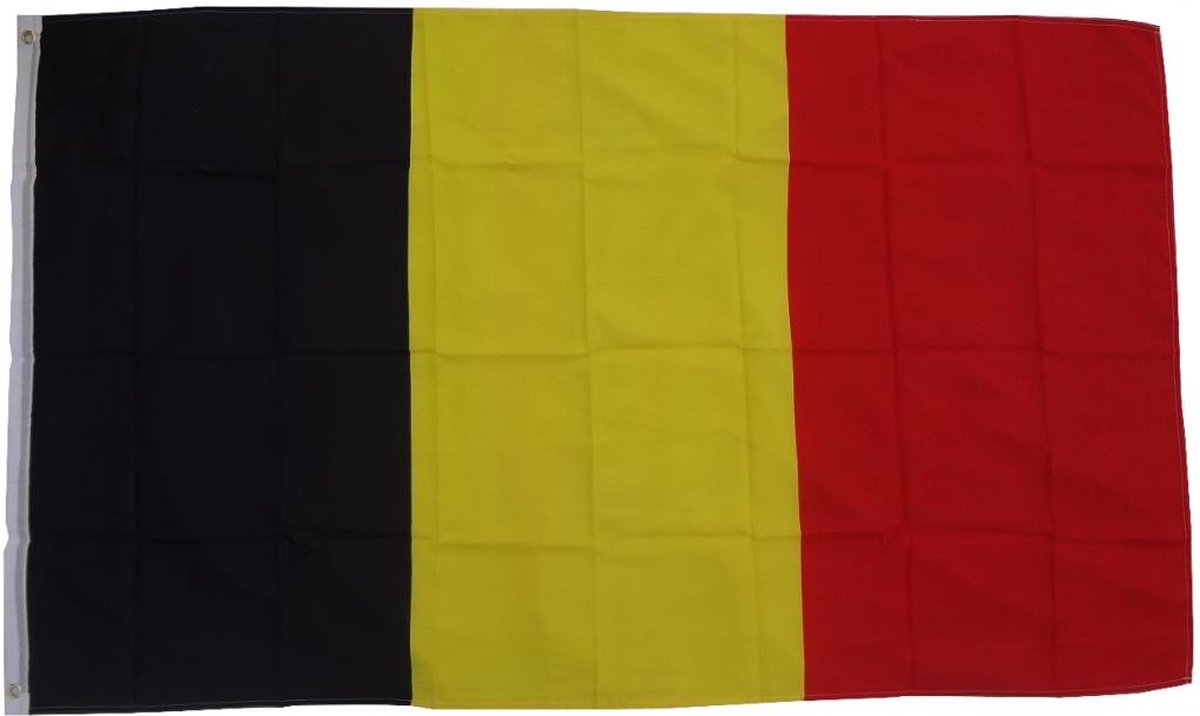 Vlag Belgium 90 x 150 cm vlag met 2 oogjes 100 g/m² stofgewicht sist de sisterslijsten HISSEN