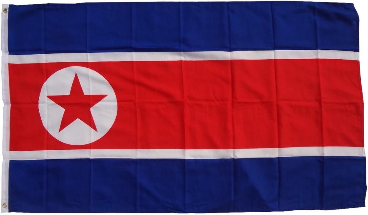 Vlag Noord -Korea 90 x 150 cm vlag met 2 oogjes 100 g/m² stofgewicht sisflags