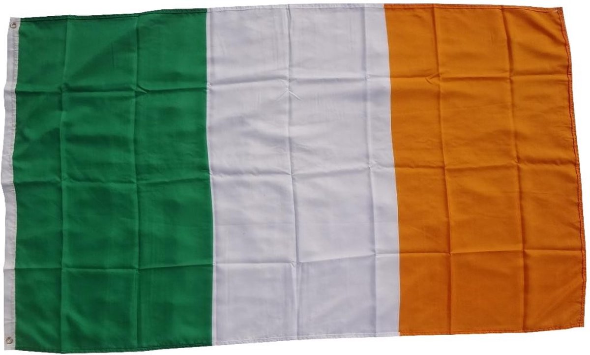 XXL Flag Ireland 250 x 150 cm vlag met 3 oogjes 100 g/m² stofgewicht Hissflag sissen