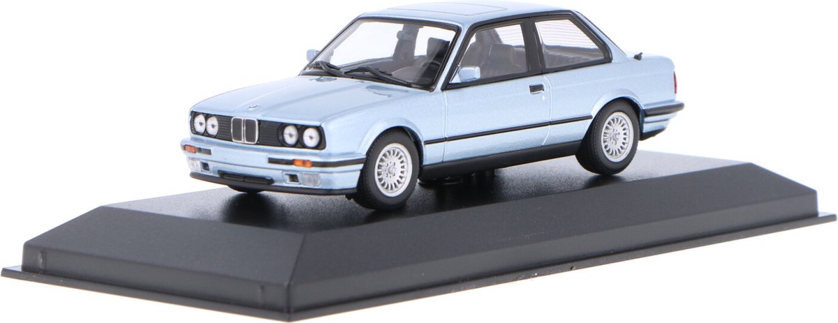 BMW 3-Serie (E30) - Modelauto schaal 1:43