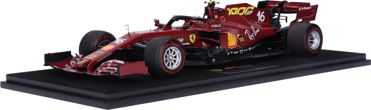 Ferrari SF1000 - Modelauto schaal 1:18