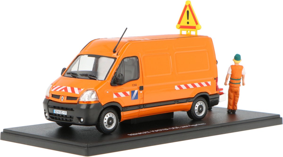 Renault Master DDE - Modelauto schaal 1:43