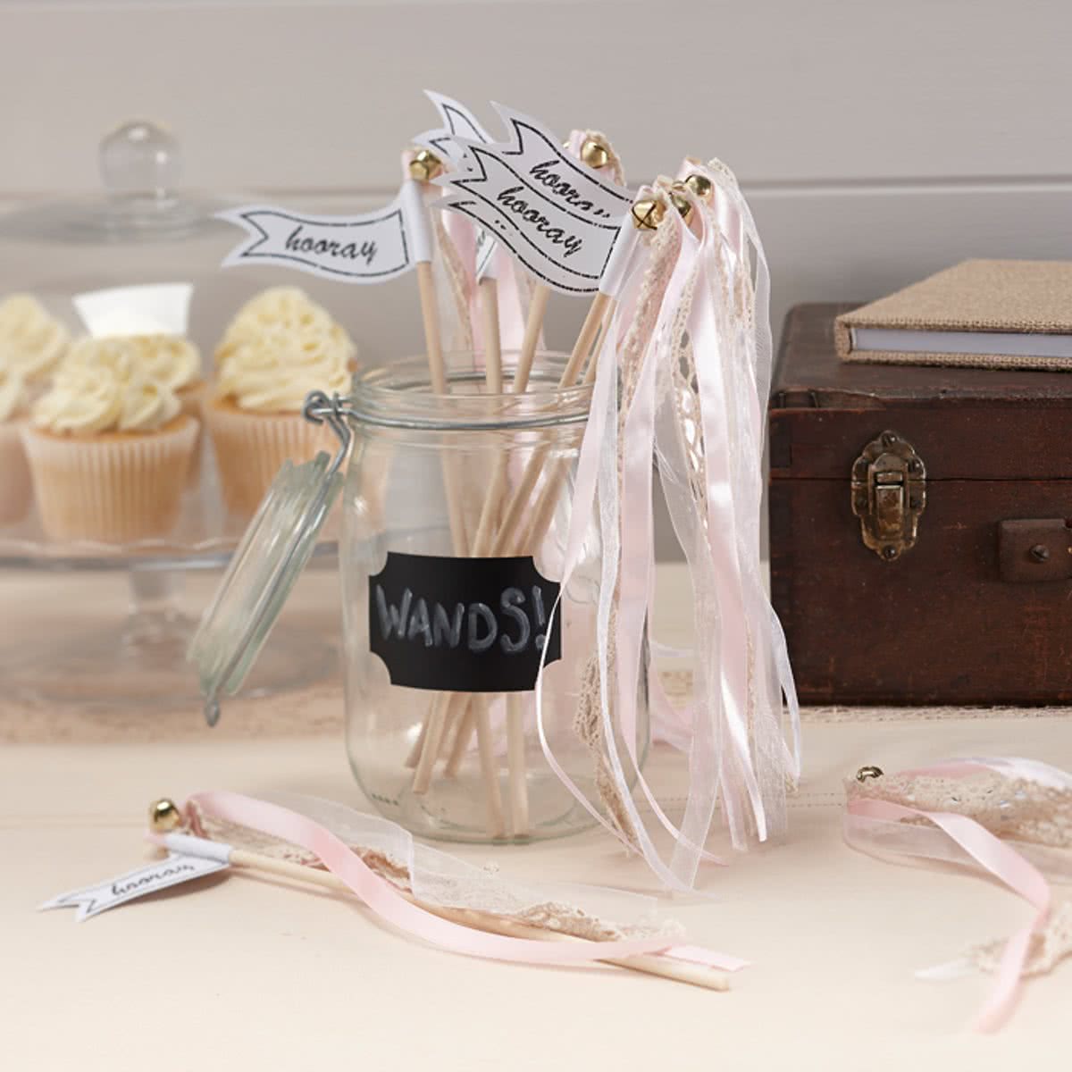 Vintage Affair - Wedding wands  (Licht roze)