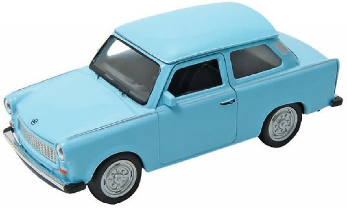 Goki Metalen auto: trabant 601 blauw