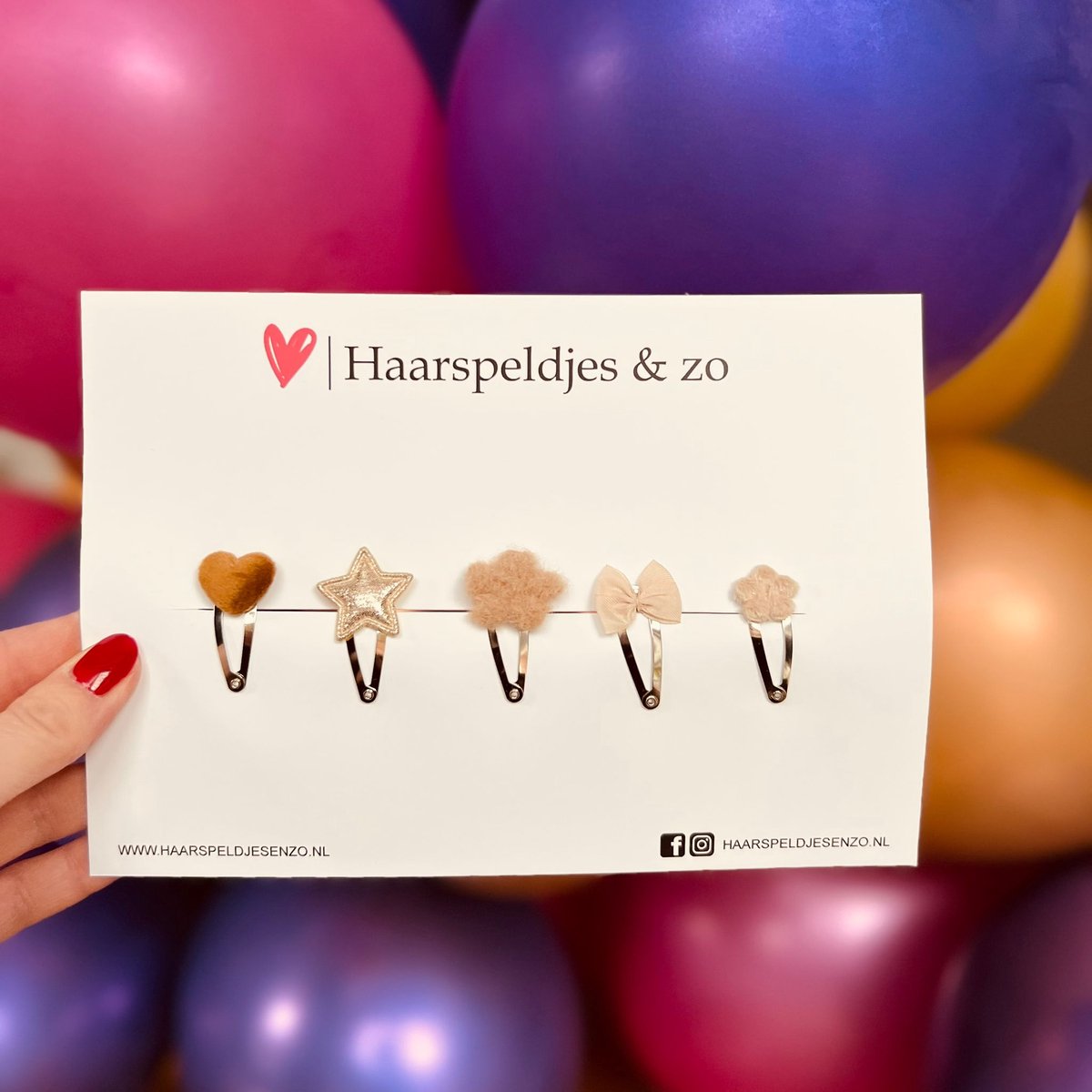 Try-out mix - mix van verschillende speldjes - bloemetjes - 3 cm speldjes - kerst - feestdagen - glimmers - glitters - beige/bruin