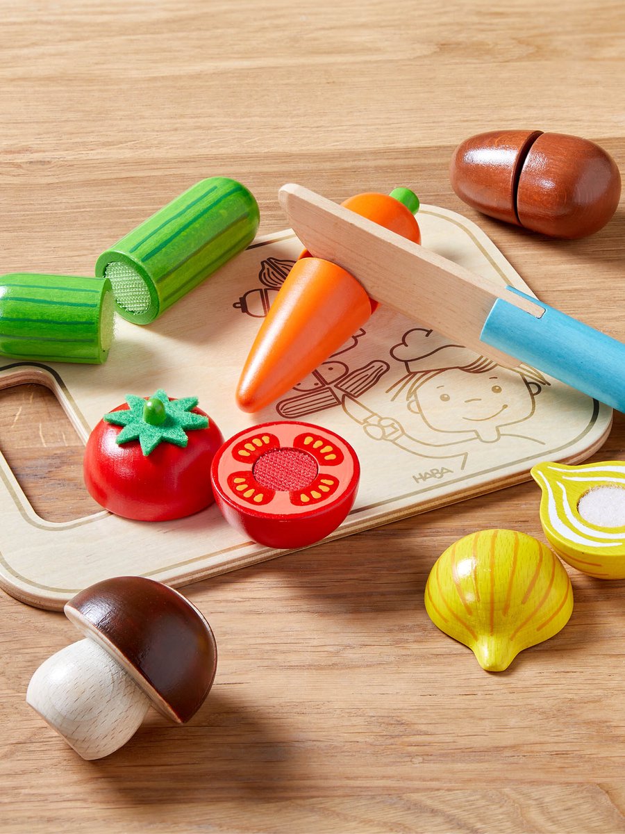   speelgoed groenteset met snijplank en mes - houten speelkeuken.