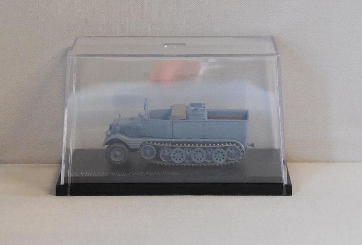 Sd. Kfz.11 German 3-ton Half-Track Poland 1939 WH-133669 1:72 Hobbymaster Grijs HG5101