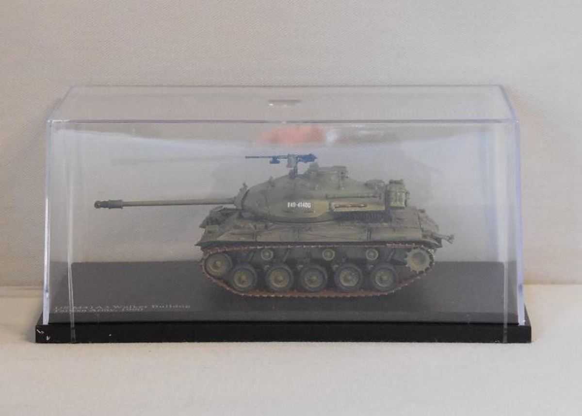 Tank US M41A3 Walker Bulldog Taiwan Army 1990 1:72 Hobbymaster Groen HG5302