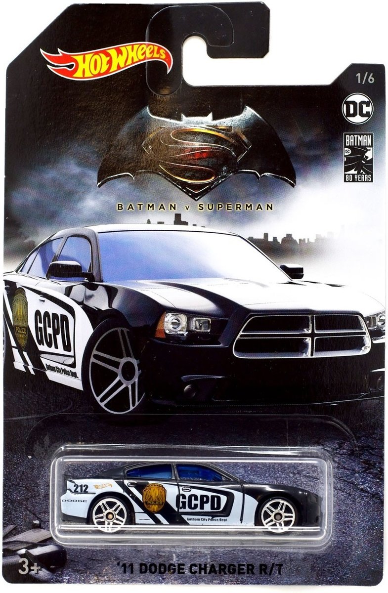 Batman - 1/6 Dodge Charger Hot Wheels