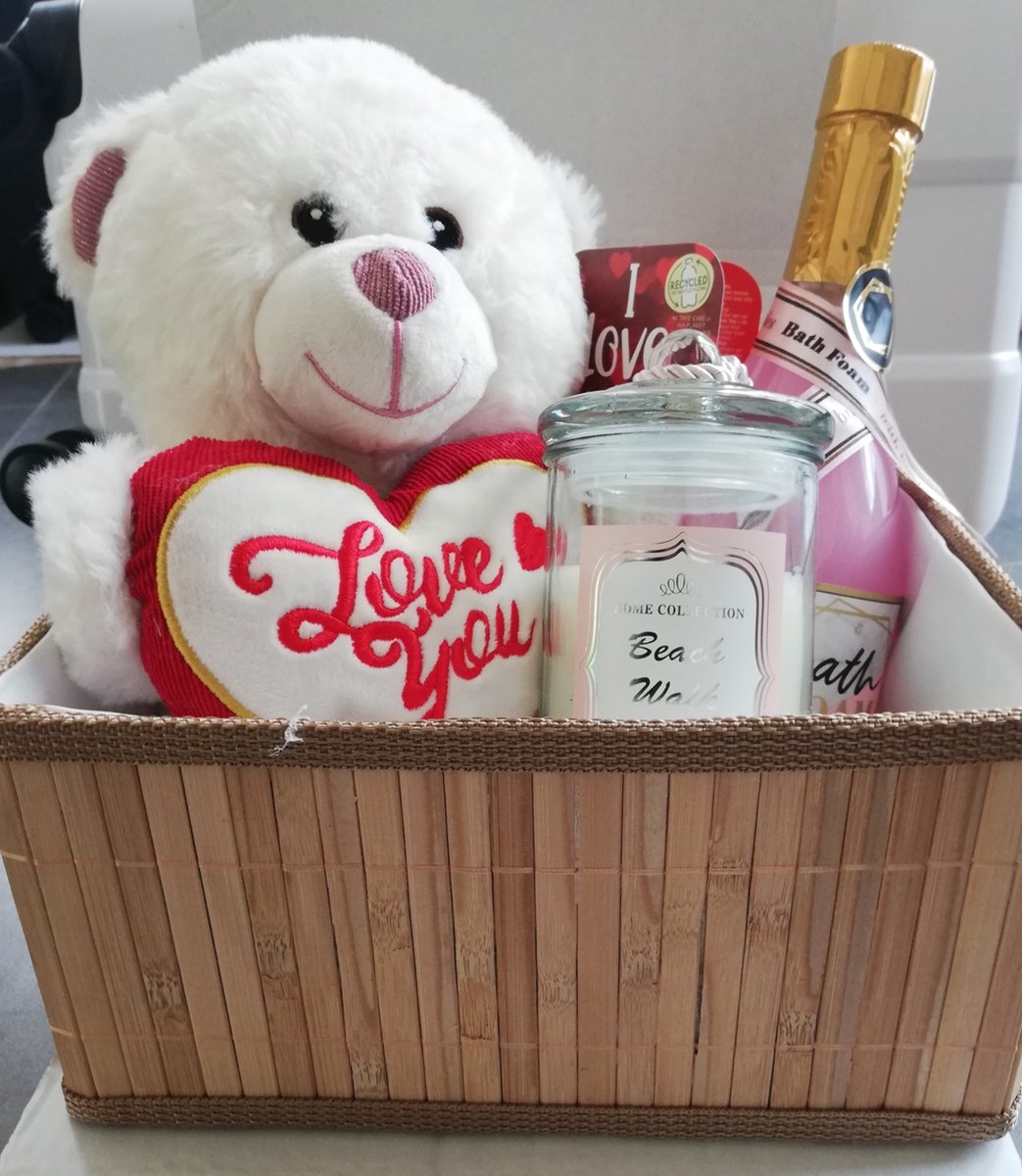 Valentijn geschenk Valentijn Cadeau - Teddybeer Knuffel 28 cm - Gift Box - Liefdescadeau