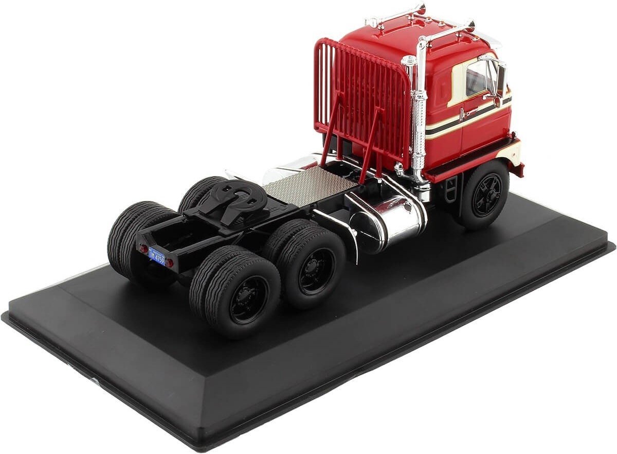 International Harvester DCOF-405 1959 - 1:43 - IXO Models