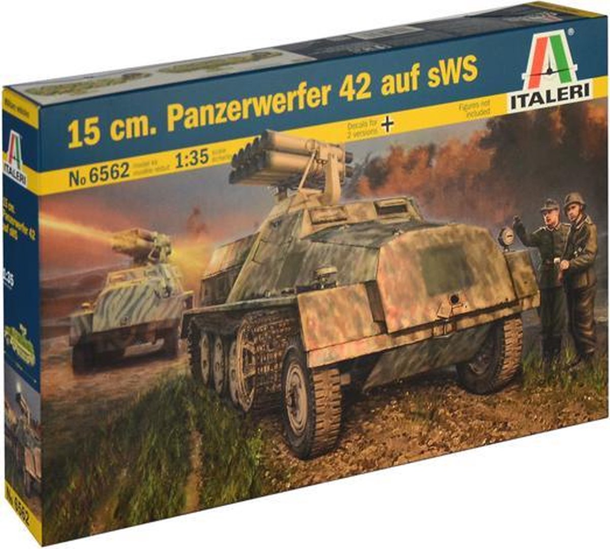 Italeri  15 cm. Panzerwerfer 42 auf sWS 15 cm. Panzerwerfer 42 auf sWS + Tamiya lijm