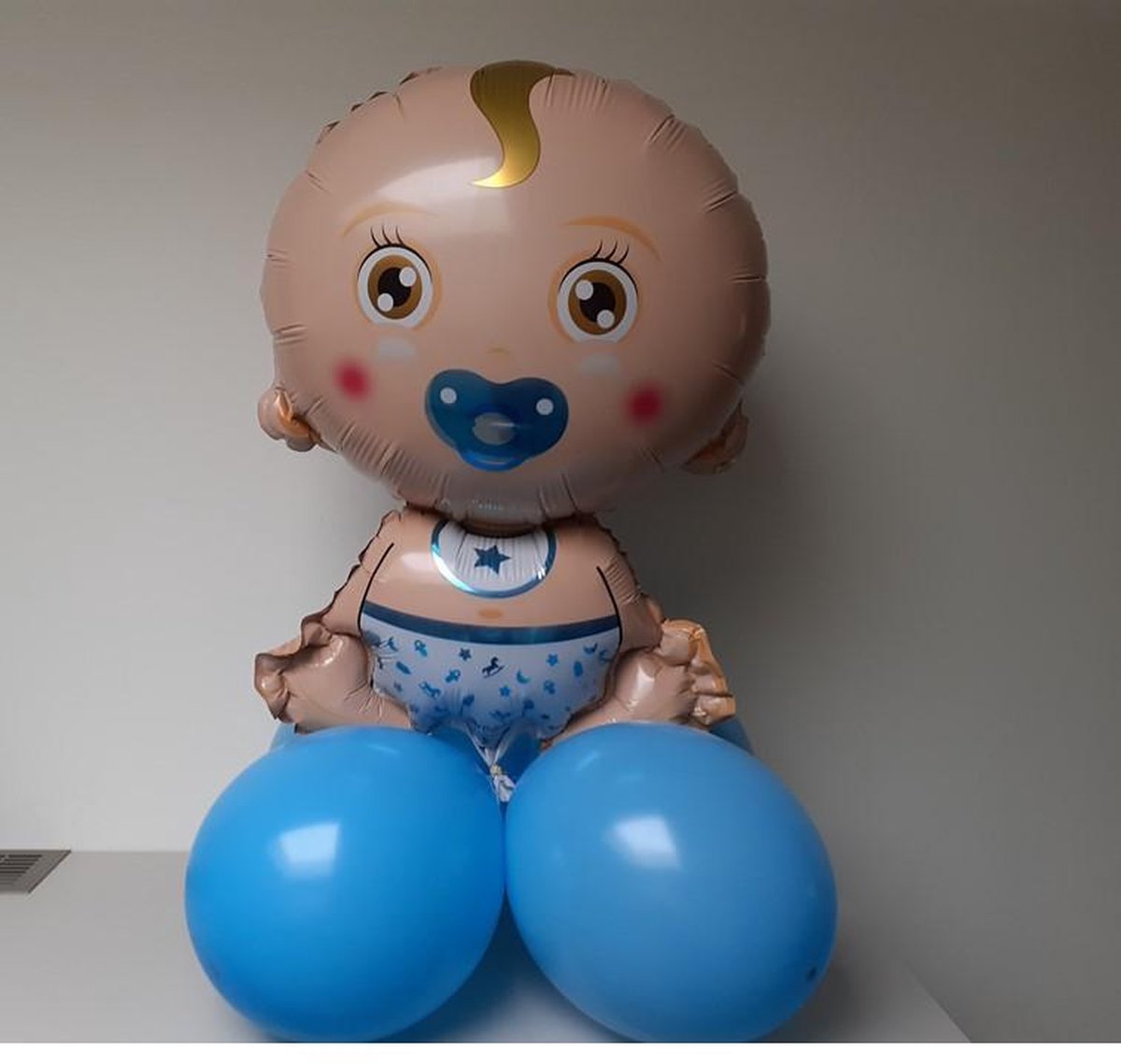 Tafeldecoratie doe het zelf set – folieballon baby boy -65cm.