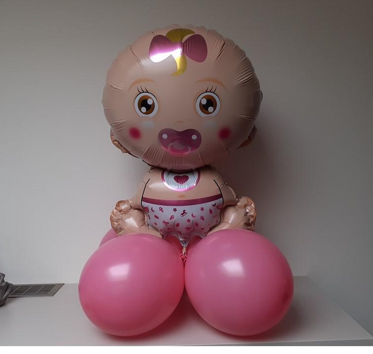 Tafeldecoratie doe het zelf set – folieballon baby girl -65cm.