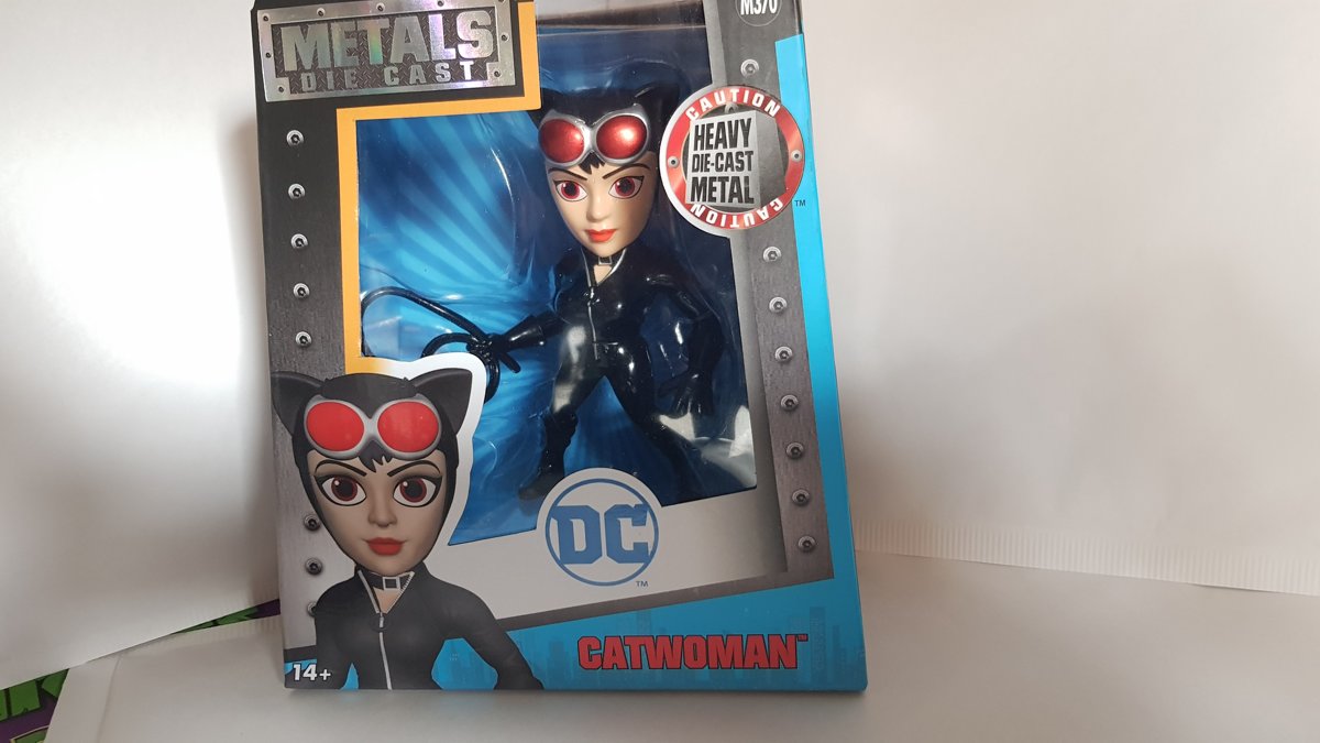 Metals Die Cast DC CATWOMAN