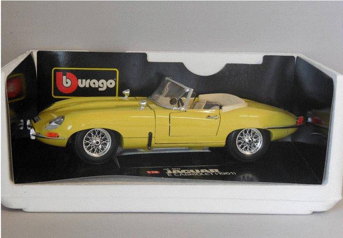 E Cabriolet 1961 - 1:18 - Jaguar