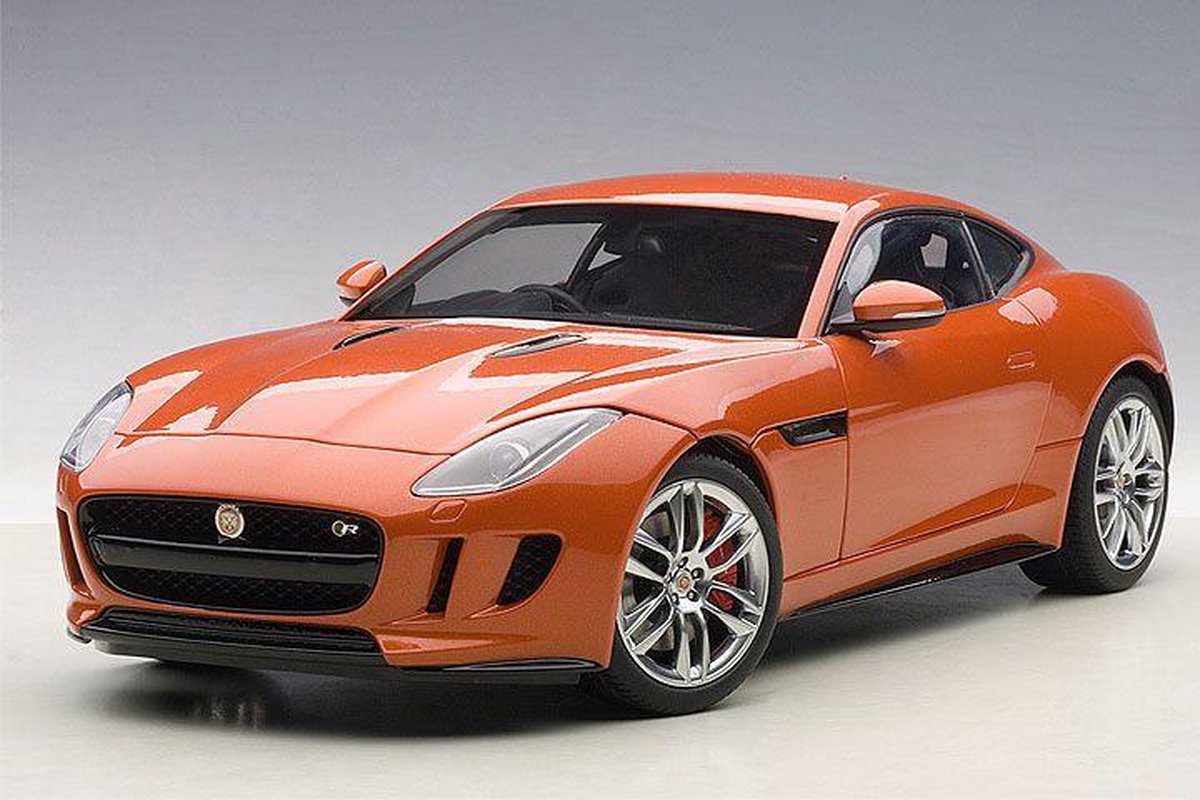 Jaguar F-Type Coupe R 2015 Orange